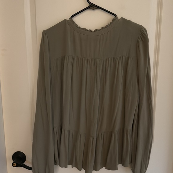 Gentle Fawn Sage Blouse - Picture 3 of 3